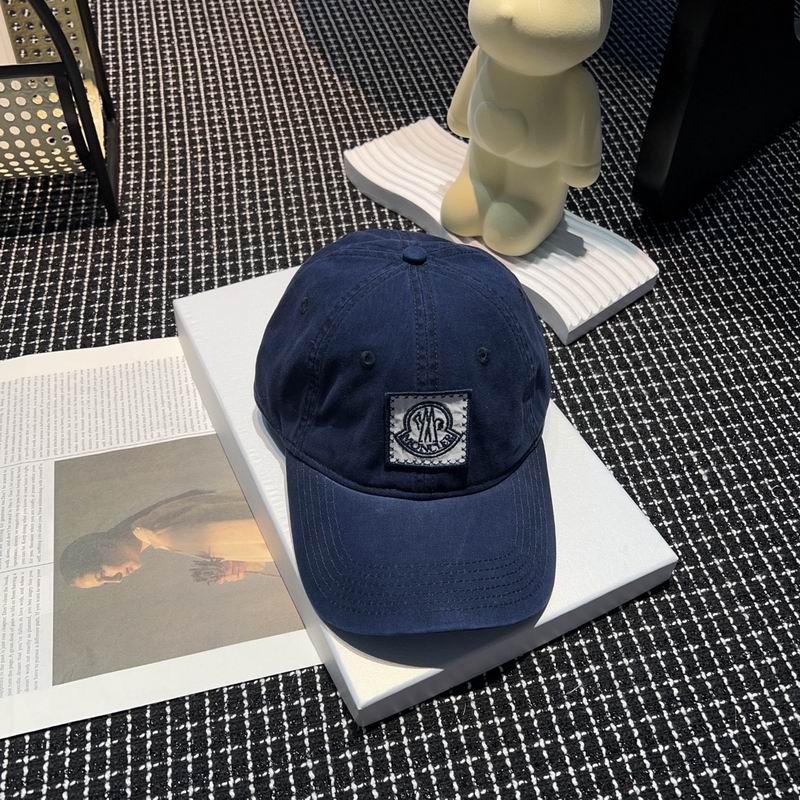 Moncler cap (10)